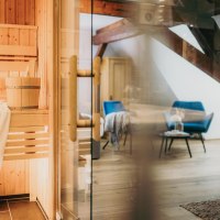 JUK_druck_24_07_zimmer_mit_sauna_franz_wuestenberg JUK_druck_24_07_zimmer_mit_sauna_franz_wuestenberg