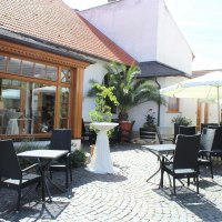 IMG_2043 (2) IMG_2043 (2)