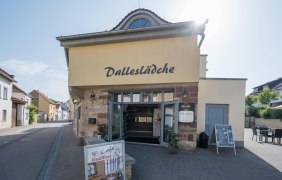 Lädchen geöffnet Lädchen geöffnet