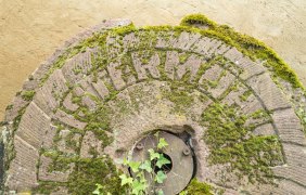 Alter Mühlstein © Dominik Ketz Alter Mühlstein © Dominik Ketz