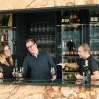 Vinothek im Weingut Braunewell Familie © Carsten Costard Vinothek im Weingut Braunewell Familie © Carsten Costard