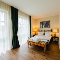 Komfortzimmer EZ Queensizebett © Wein- & Parkhotel Nierstein Komfortzimmer EZ Queensizebett © Wein- & Parkhotel Nierstein