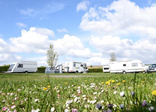 Camping auf dem Gutenbornerhof Camping auf dem Gutenbornerhof