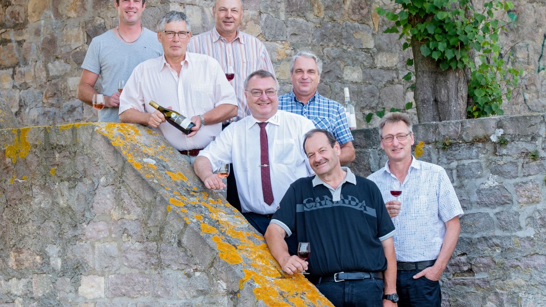 vorstand-treppe-farbe-1 vorstand-treppe-farbe-1