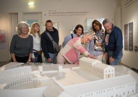 Erklärung Kaiserpfalz-Modell im Museum Erklärung Kaiserpfalz-Modell im Museum