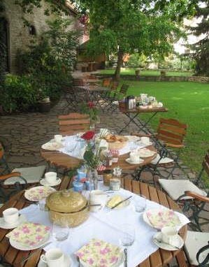 Restaurant Weingewölbe - Garten Restaurant Weingewölbe - Garten