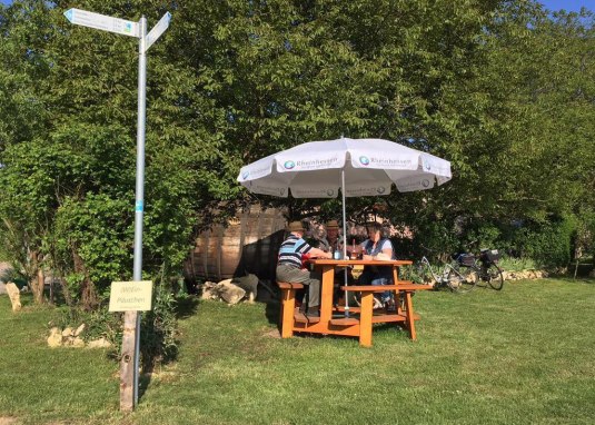 Rastplatz vom Weingut Schuck Rastplatz vom Weingut Schuck