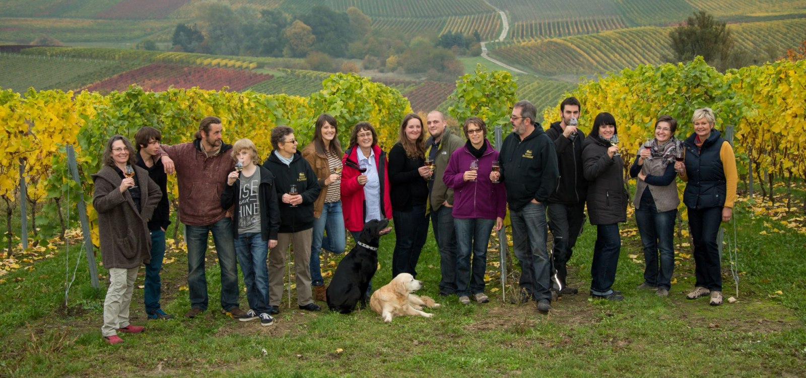 grote-familie-wijngaard-2-hp_kl, © Weingut Rollanderhof grote-familie-wijngaard-2-hp_kl, © Weingut Rollanderhof