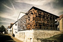 Espenhof_Fassade_Richard_Bord_high_res Internet, © Weingut Espenhof Espenhof_Fassade_Richard_Bord_high_res Internet, © Weingut Espenhof