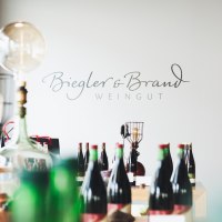 Weinladen - Weinhotel Kaisergarten Weinladen - Weinhotel Kaisergarten