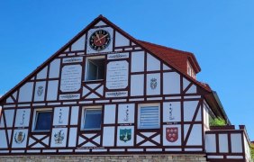 Der Schaurersche Holzhof1 © Stadt Ingelheim/uz Der Schaurersche Holzhof1 © Stadt Ingelheim/uz