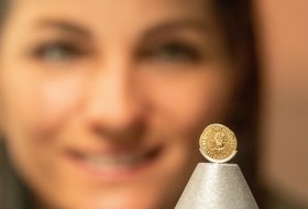 Gouden munt van Karel de Grote Gouden munt van Karel de Grote