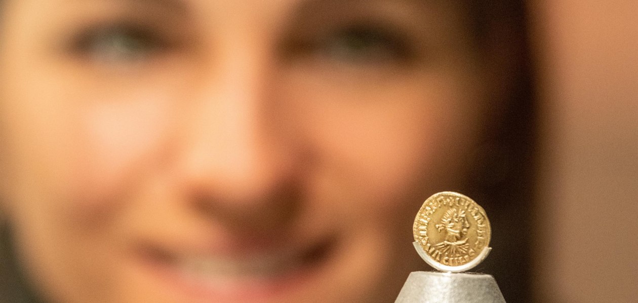 Gouden munt van Karel de Grote Gouden munt van Karel de Grote