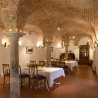 Weingewölbe, Weingut Heiko Strub © Gabriele Röhle Weingewölbe, Weingut Heiko Strub © Gabriele Röhle