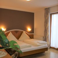 IMG_3907 (2) IMG_3907 (2)