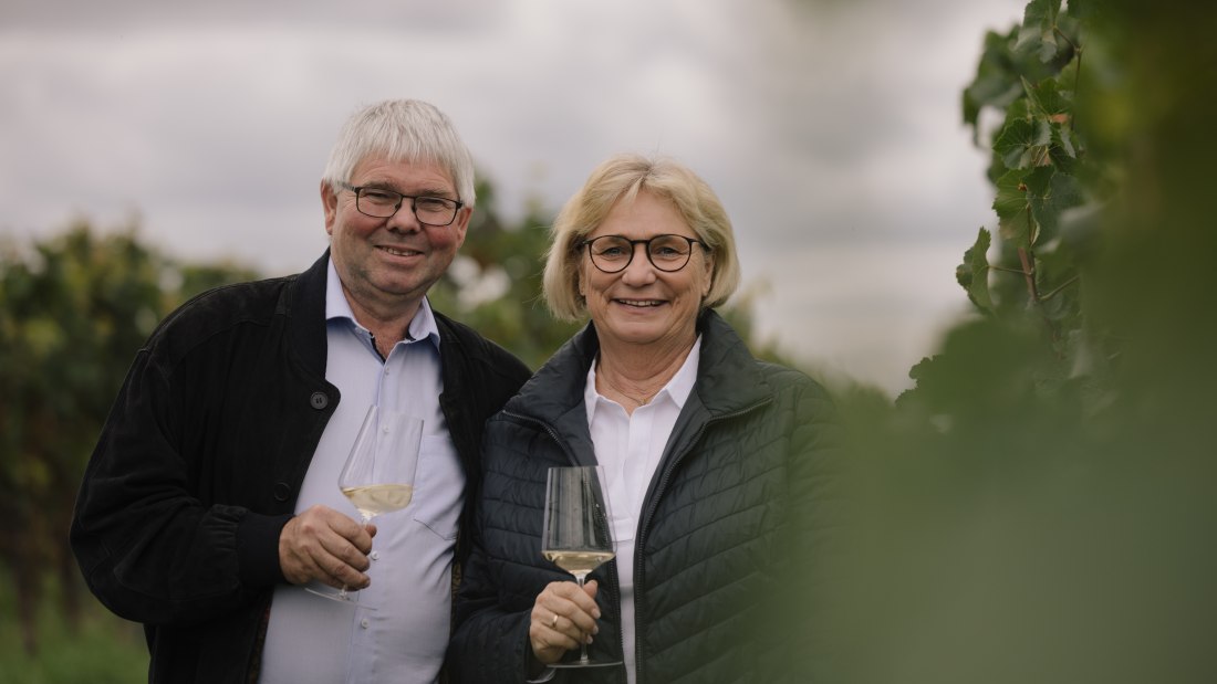 Hedda und Roland im Zechberg - Weingut Dr. HInkel Hedda und Roland im Zechberg - Weingut Dr. HInkel