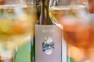 Flasche_Meiser, © Weingut Meiser Flasche_Meiser, © Weingut Meiser