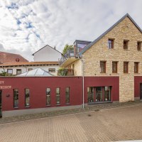 Burghof Aussenansicht Burghof Aussenansicht
