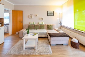 Wohnzimmer © IKUM- TI Wohnzimmer © IKUM- TI