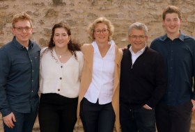 Weingut St. Quirinus Hof_Familie © Weingut St. Quirinus Hof Weingut St. Quirinus Hof_Familie © Weingut St. Quirinus Hof