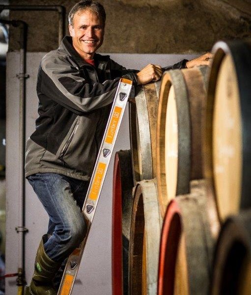 Weingut Burghof Oswald_Winzer 2, © Weingut Burghof Oswald Weingut Burghof Oswald_Winzer 2, © Weingut Burghof Oswald