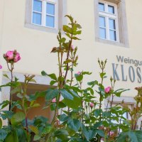Vinothek Klosterhof Außen © Weingut Klosterhof Vinothek Klosterhof Außen © Weingut Klosterhof