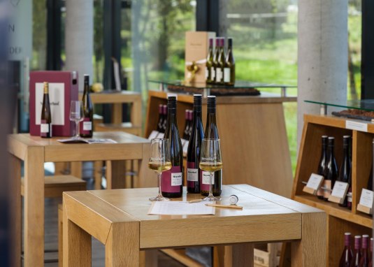 MEYERHOF-Bioweingut, Vinothek & G&auml;stehaus &copy; Carsten Costard/Rheinhessen-Touristik