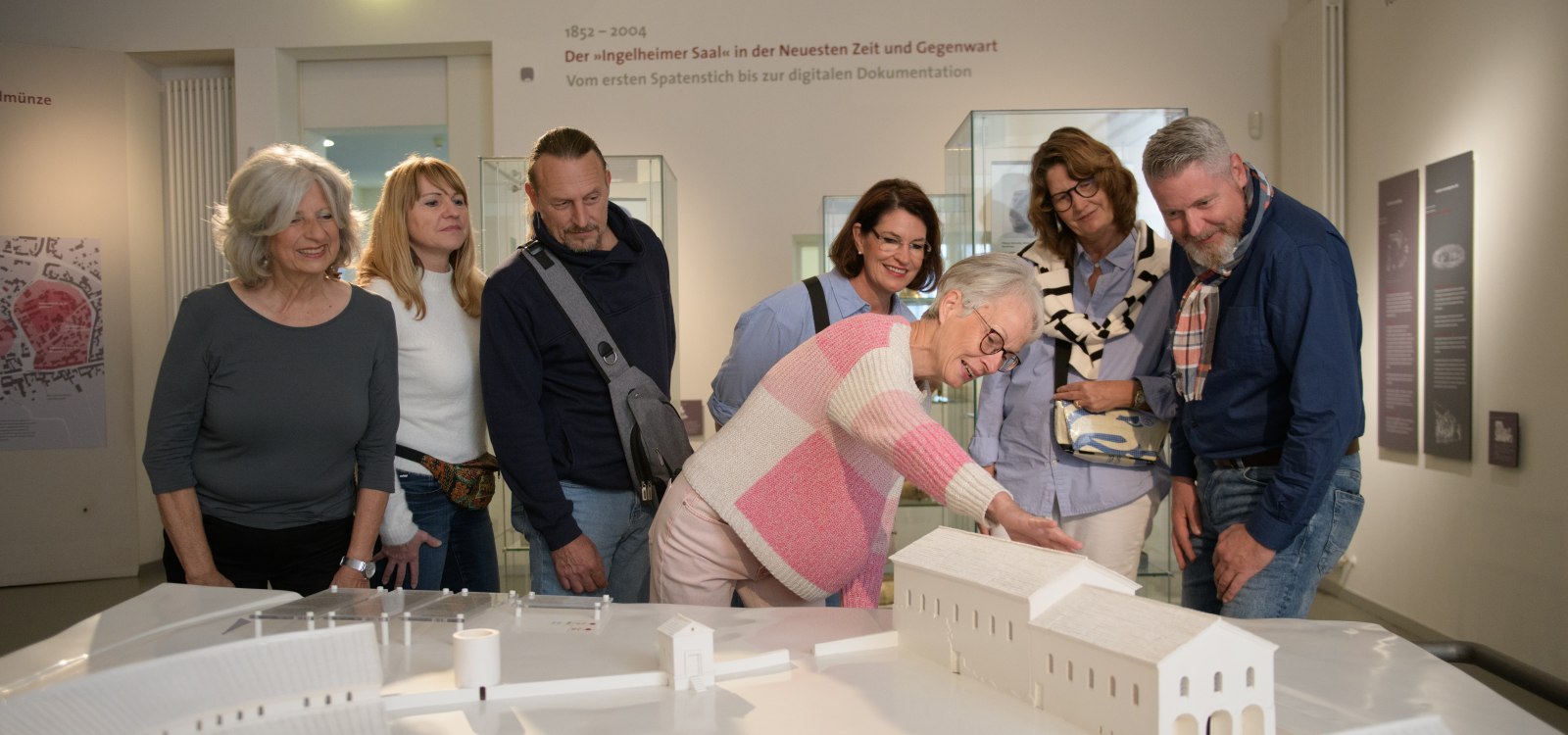 Führung im Museum bei der Kaiserpfalz, © Angelika Stehle/Stadt Ingelheim