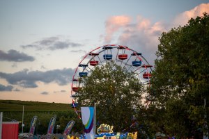 Rotweinfest Riesenrad, © Stadt Ingelheim_Singer-Fischer