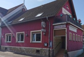 Burgunder Hof