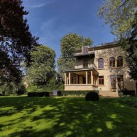 Villa des Weingutes J. Neus © Rainer Oppenheimer