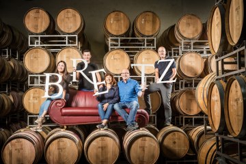 &copy; Weingut Bretz