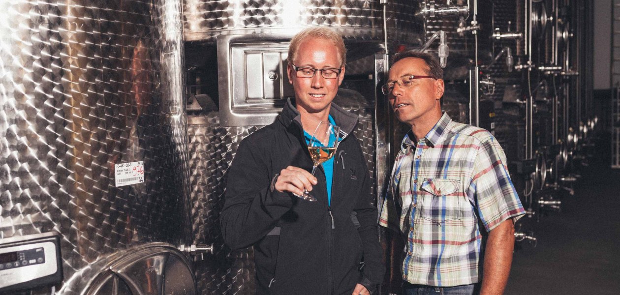 Weingut Z&ouml;ller_Edelstahltank, &copy; Weingut Z&ouml;ller