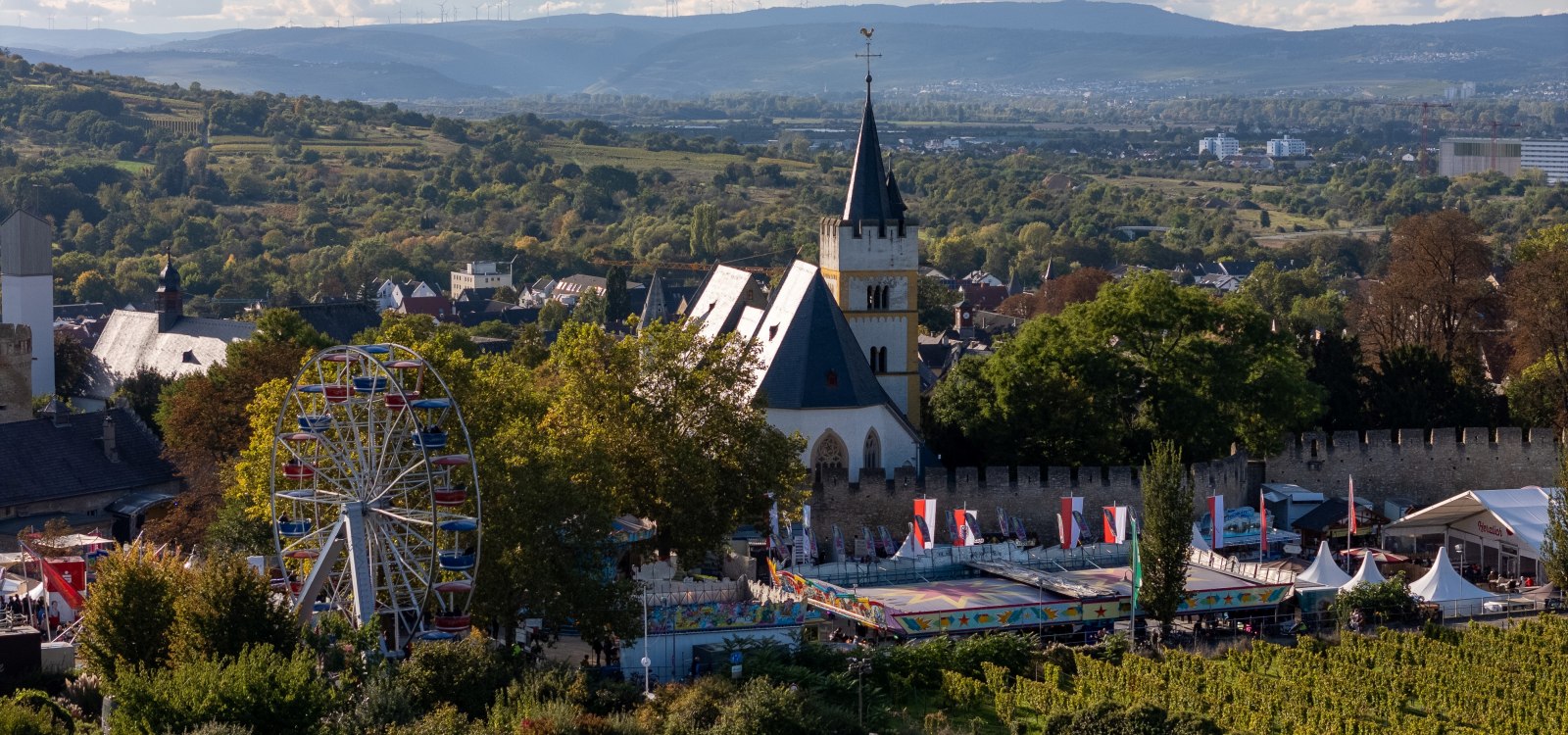Rotweinfest Drohne, © Stadt Ingelheim_Singer-Fischer