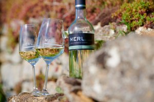 Weingut Merl_Weinflasche, &copy; Weingut Merl