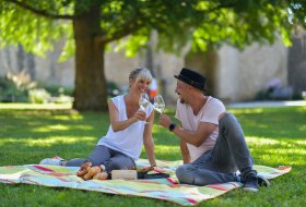 Picknick im Rosengärtchen © Stadt Ingelheim /Angelika Stehle