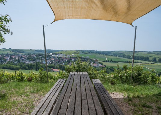 Tisch des Weins © Verbandsgemeinde Fau-Algesheim