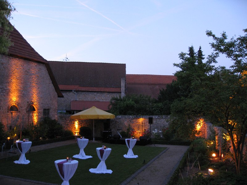 Domhof_aussen, &copy; Weingut Domhof