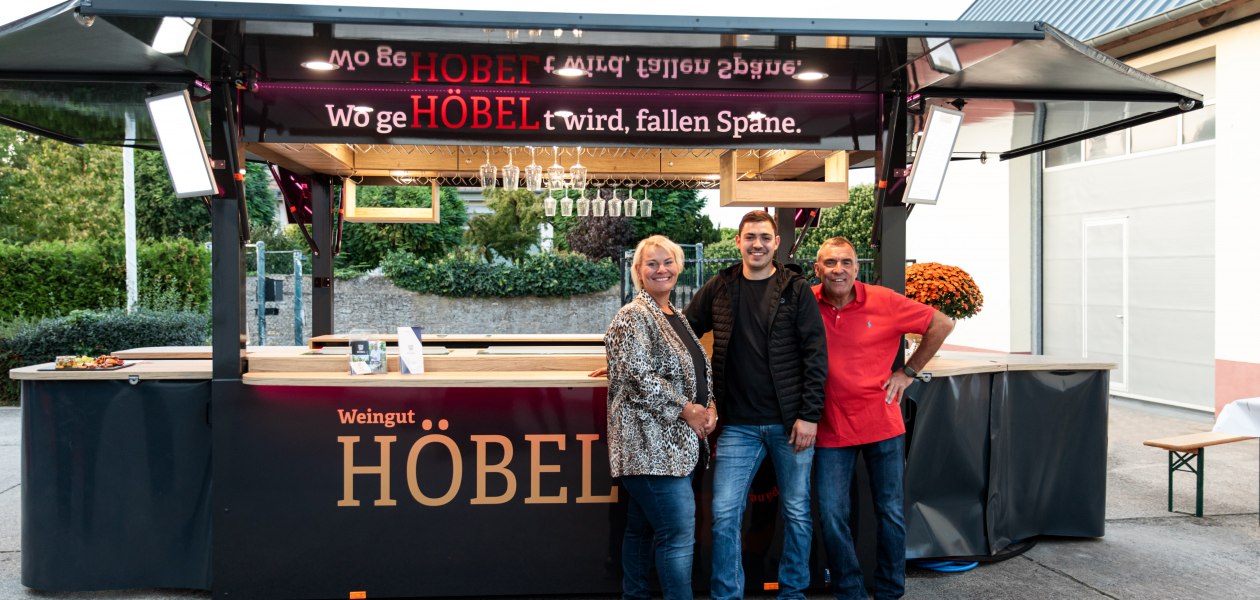Familie H&ouml;bel, &copy; Weingut H&ouml;bel
