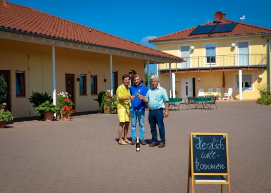 Weingut Menk &copy; Mirjam Spindler