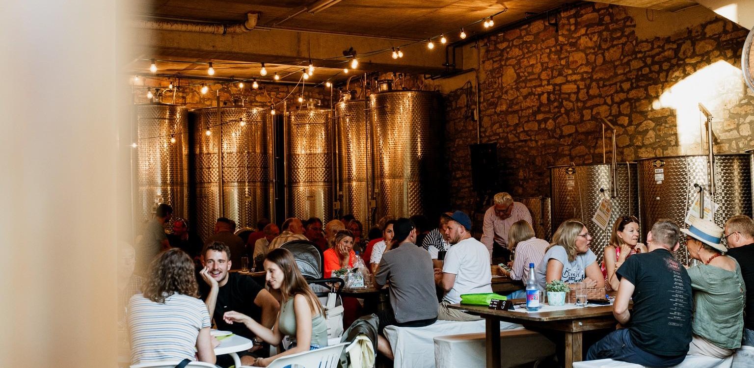 Straußwirtschaft, © Jan Singer-Fischer