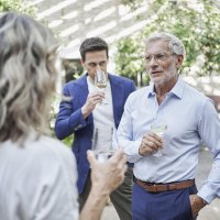 Netzwerken im Innengarten © Roger Richter/IKuM GmbH