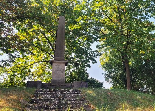 Napoleon-S&auml;ule &copy; Stadt Ingelheim/uz
