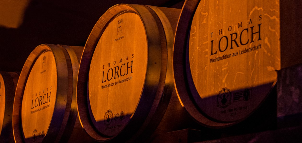 Weingut Thomas Lorch, Inh. Klaus Ritter_Weinkeller Holzfaesser, &copy; Weingut Thomas Lorch, Inh. Klaus Ritter