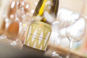 Weinkontor Westhofen_Weinflasche, &copy; Weinkontor Westhofen