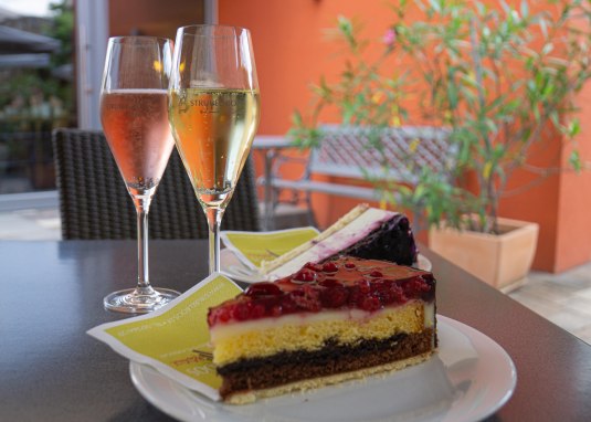 Torten in Veronikas Caf&eacute; Flonheim