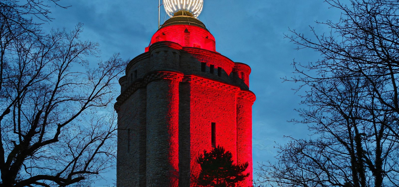 Bismarckturm im Advent - Ingelummer Kerz 1, © Rainer Oppenheimer/Stadt Ingelheim