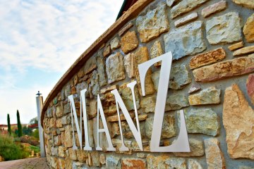 belettering, &copy; Weingut Manz