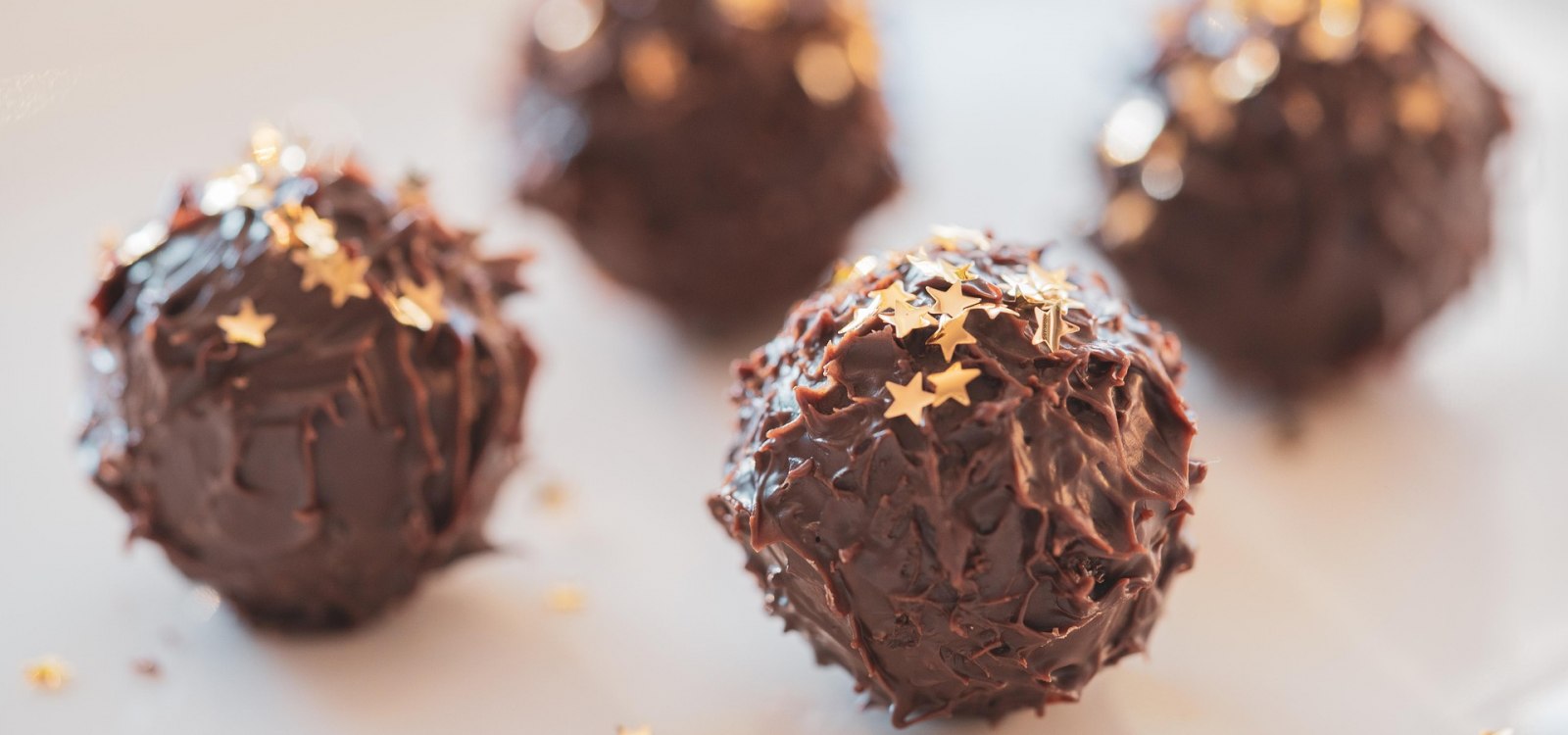 Pralinen, &copy; chiemseherin-chocolate-truffles-8462167_1920/Stadt Ingelheim