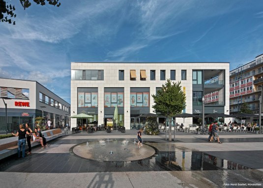 Sebastian-M&uuml;nster-Platz &copy; Horst Goebel/H&uuml;nstetten